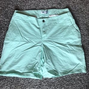 Mint color old navy shorts